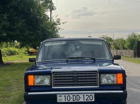 LADA (VAZ) 2107 2001