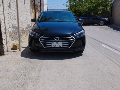 Hyundai Elantra 2016