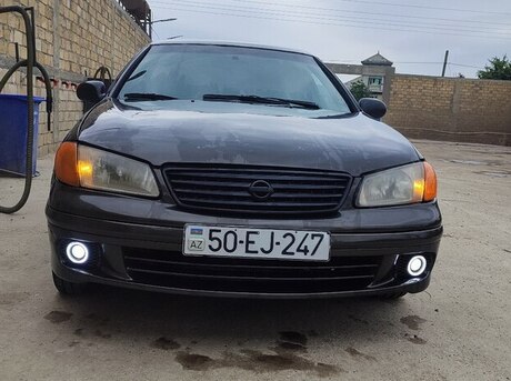 Nissan Sunny 2000