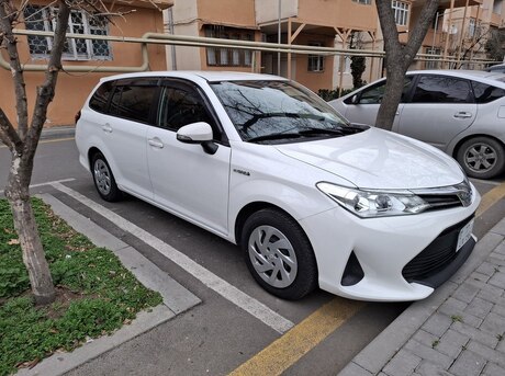 Toyota Corolla Fielder