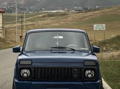 LADA (VAZ) Niva 2013