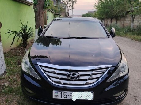 Hyundai Sonata 2011
