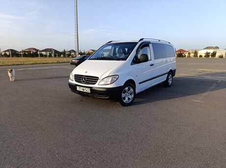 Mercedes Vito 111