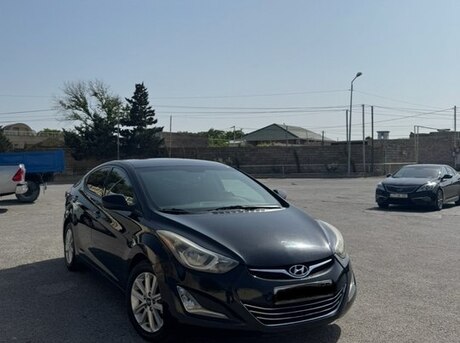 Hyundai Elantra 2013