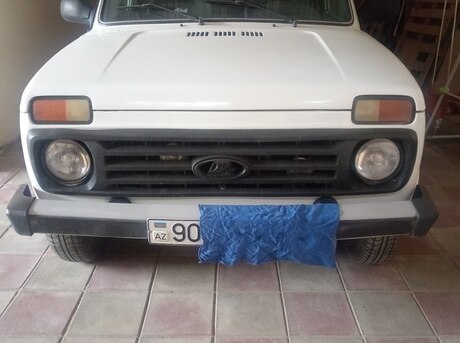 LADA (VAZ) Niva 2012