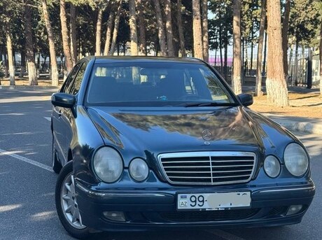 Mercedes E 220 d 2000