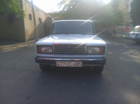 LADA (VAZ) 2107 2005