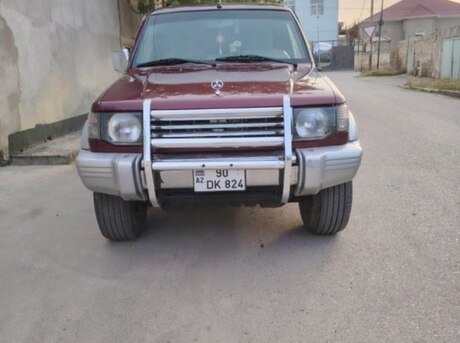 Mitsubishi Pajero 1991
