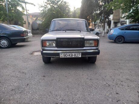 LADA (VAZ) 2107 2010