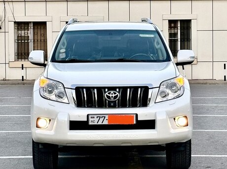 Toyota Land Cruiser Prado 2013