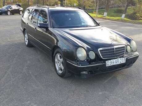 Mercedes E 220 d 2000