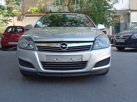 Opel Astra 2009