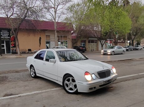 Mercedes E 220 d