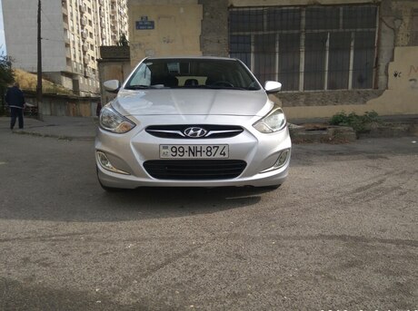 Hyundai Accent 2014