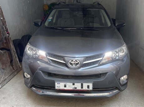 Toyota RAV4 2015