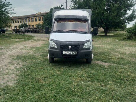 GAZ 330200 2004