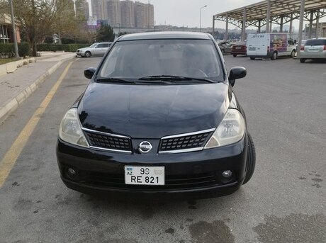 Nissan Tiida 2008