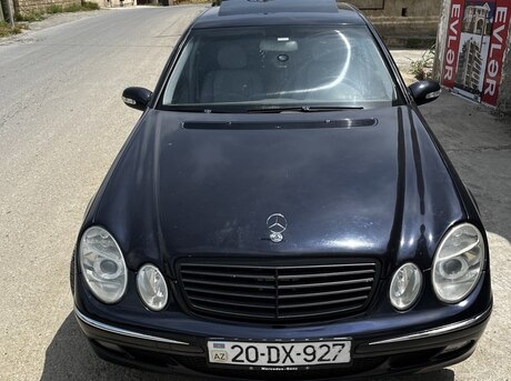 Mercedes E 240 2002