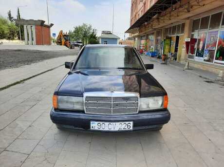 Mercedes 190 1990