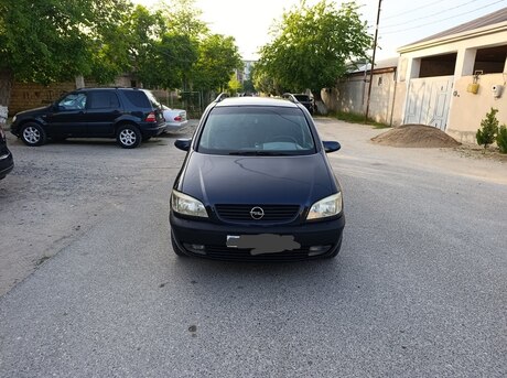 Opel Zafira 2002