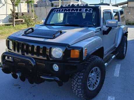 Hummer H3