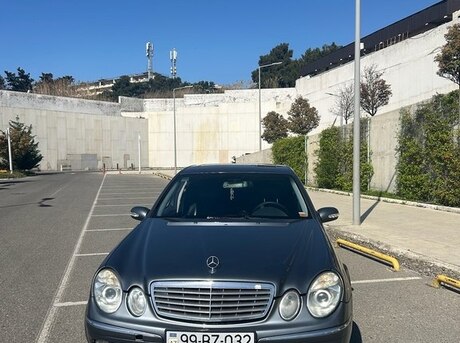 Mercedes E 320 2004