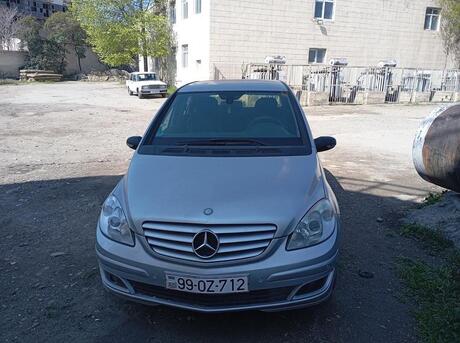 Mercedes B 180 2006