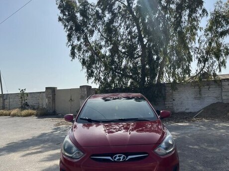 Hyundai Accent 2014