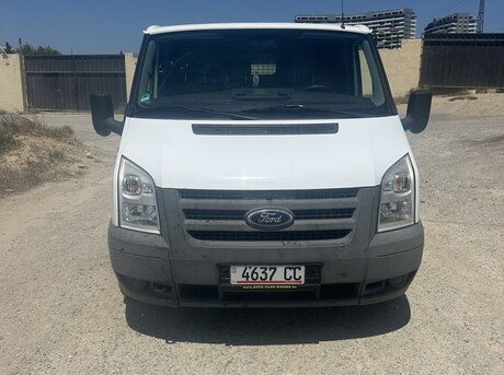 Ford Transit 2010