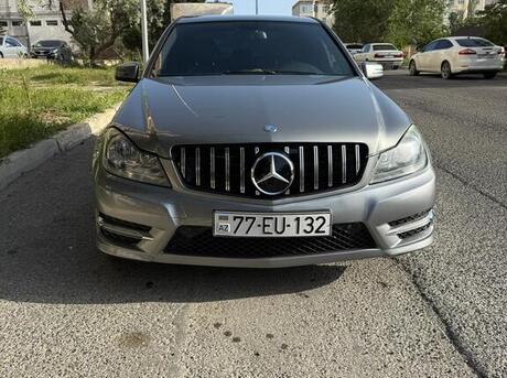 Mercedes C 250 2011