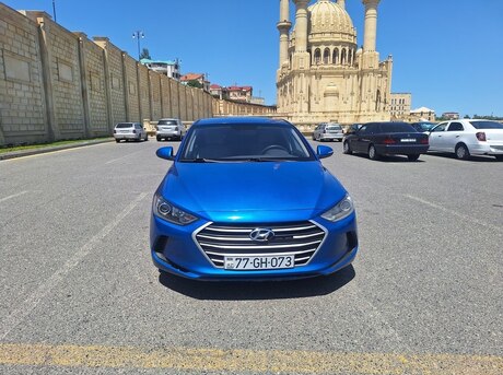 Hyundai Elantra 2016