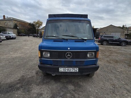 Mercedes 208 D 1994