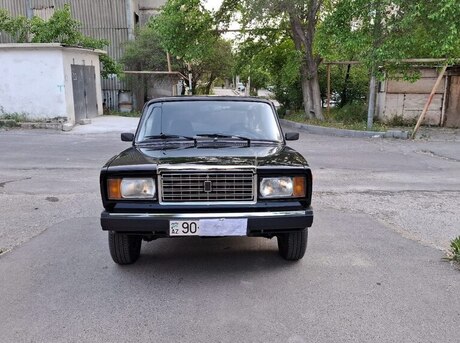 LADA (VAZ) 2107 2011