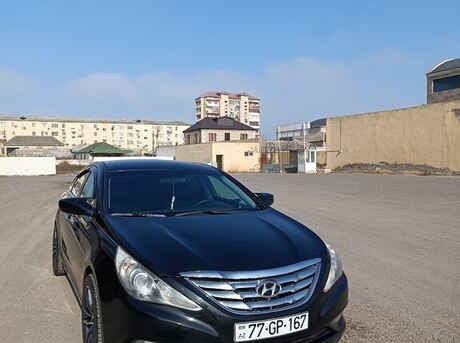 Hyundai Sonata 2011