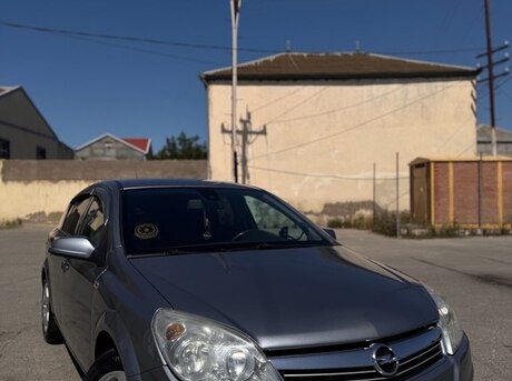 Opel Astra 2009