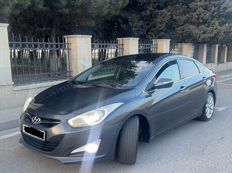 Hyundai i40 2012