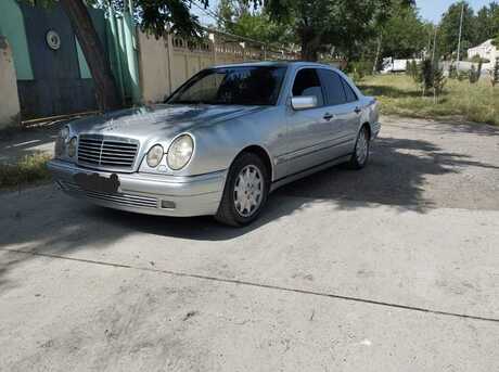 Mercedes E 280 1998