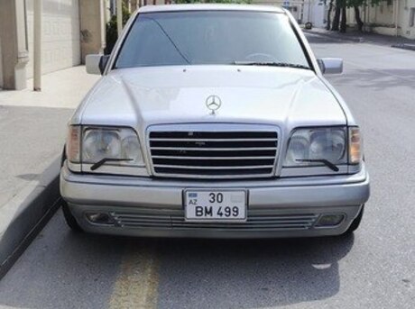 Mercedes E 220 1993