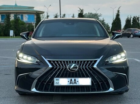 Lexus ES 300h 2022