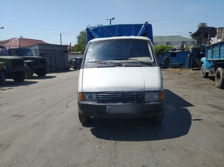 GAZ 33021
