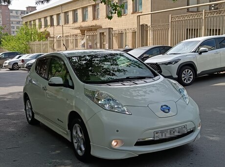 Nissan Leaf 2011
