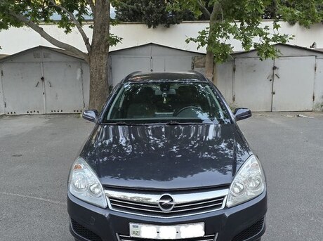 Opel Astra 2008