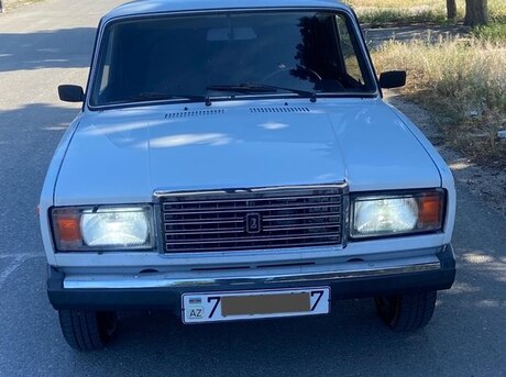 LADA (VAZ) 2107 2011