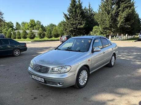 Nissan Sunny 2005