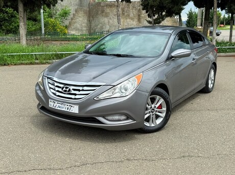 Hyundai Sonata 2012