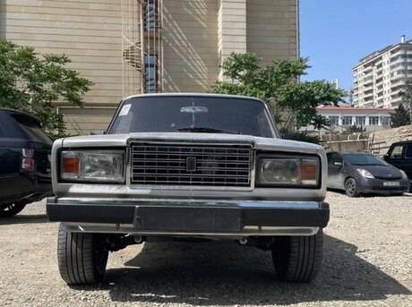LADA (VAZ) 2107 2011