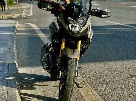 Honda CB200X