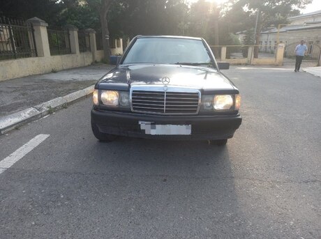 Mercedes 190 1992
