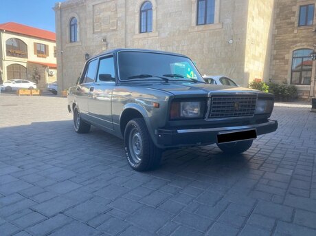 LADA (VAZ) 2107
