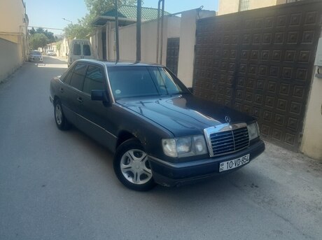 Mercedes E 300 d 1993